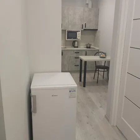 нова і затишна у центрі